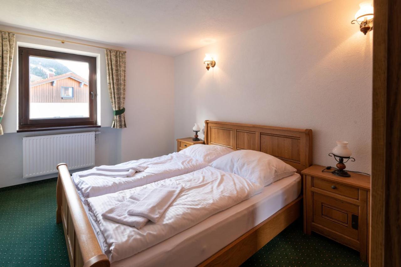 Ferienwohnungen Hirschen Bichlbach Bagian luar foto