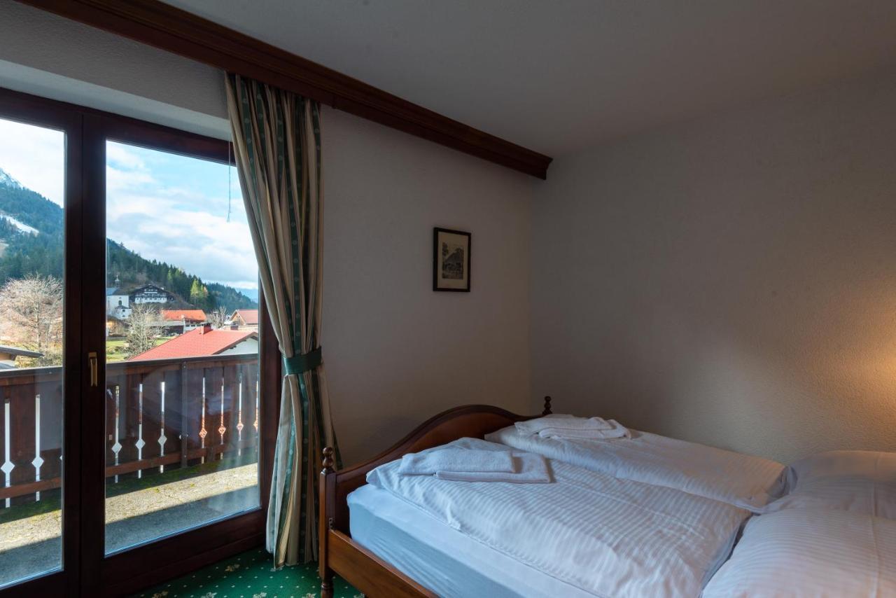 Ferienwohnungen Hirschen Bichlbach Bagian luar foto