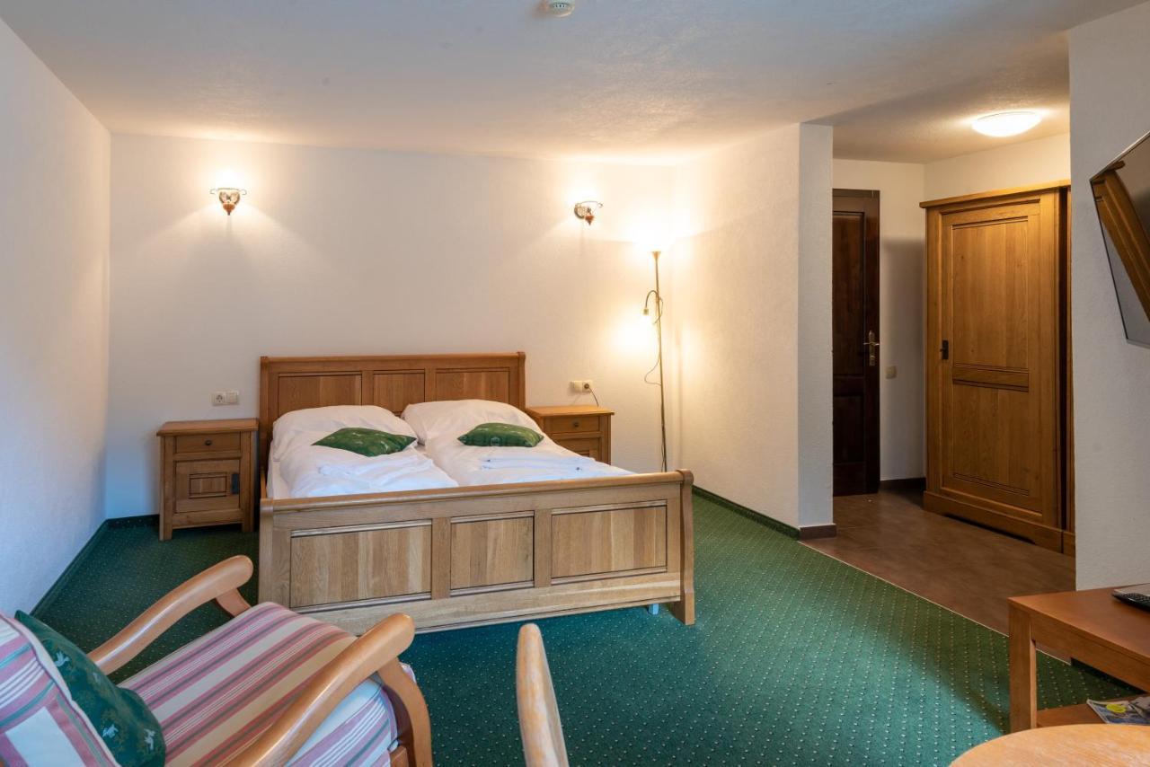 Ferienwohnungen Hirschen Bichlbach Bagian luar foto