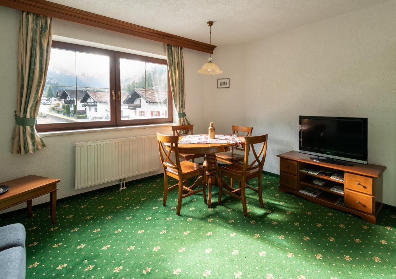 Ferienwohnungen Hirschen Bichlbach Bagian luar foto
