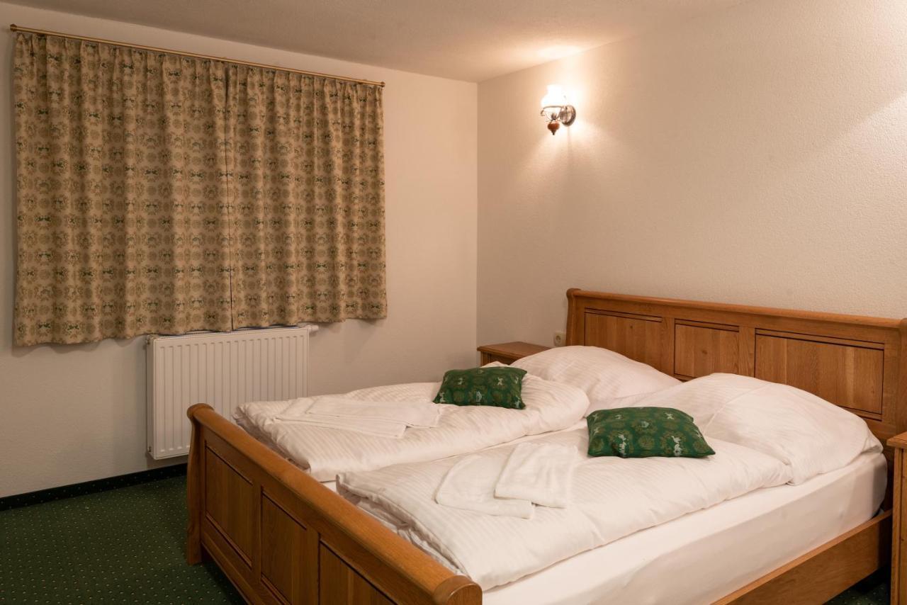 Ferienwohnungen Hirschen Bichlbach Bagian luar foto